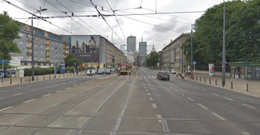 Warszawa: Działa zielona fala dla tramwajów od Dw. Centralnego do GUS-u