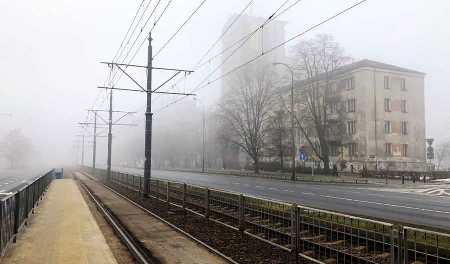 Warszawa: Szeroka Grójecka i wąskie przystanki. Wreszcie szansa na zmianę? Warszawa: Szeroka Grójecka i wąskie przystanki. Wreszcie szansa na zmianę?