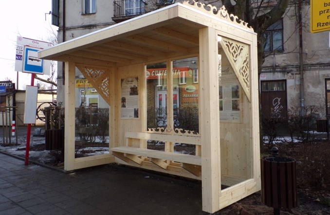 Otwock stawia przystanki w stylu świdermajer