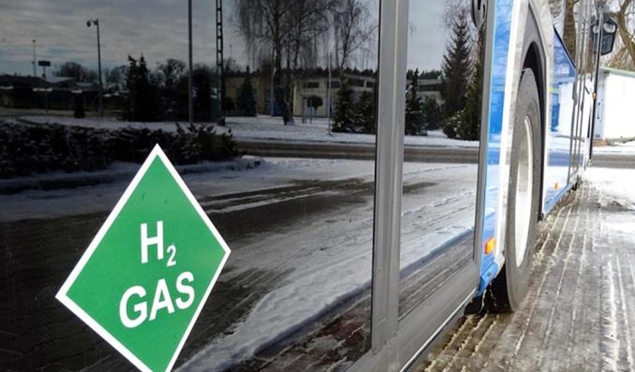 Jedna, bardzo droga oferta na wodór dla poznańskich autobusów Jedna, bardzo droga oferta na wodór dla poznańskich autobusów