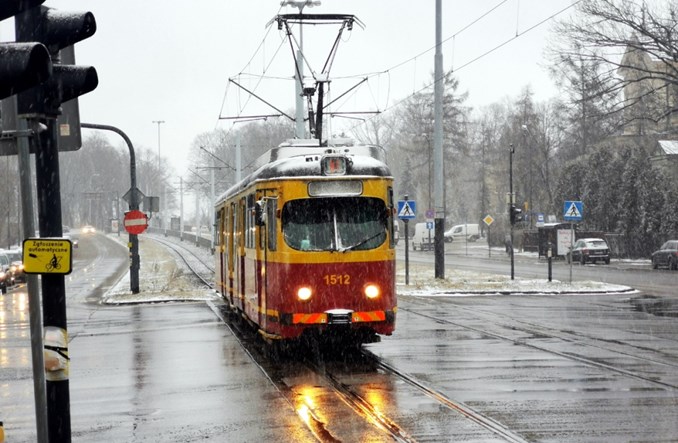 Nie będzie rządowego wsparcia dla komunikacji miejskiej. MI: Poza miastami sytuacja jest trudniejsza