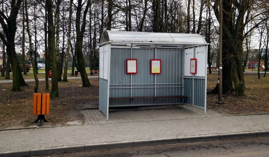 Łódzkie: Marszałkowskie autobusy kursują bez zmian. „Komunikacja jest nie tylko dla uczniów” Łódzkie: Marszałkowskie autobusy kursują bez zmian. „Komunikacja jest nie tylko dla uczniów”