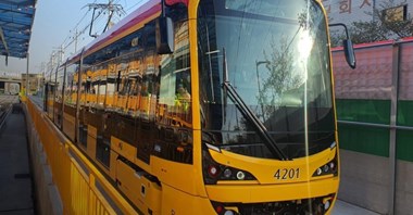 Warszawa: Pierwsze tramwaje Hyundaia gotowe i po testach w fabryce [zdjęcia]