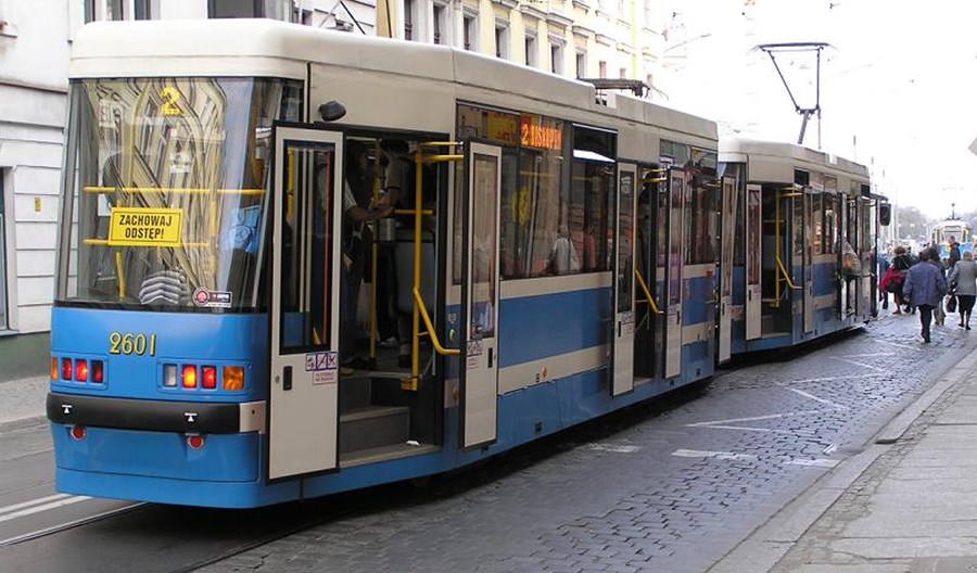 Wrocław: Za pieniądze z KPO linie tramwajowe i wydzielone trasy autobusowe. „Etap przejściowy” Wrocław: Za pieniądze z KPO linie tramwajowe i wydzielone trasy autobusowe. „Etap przejściowy”