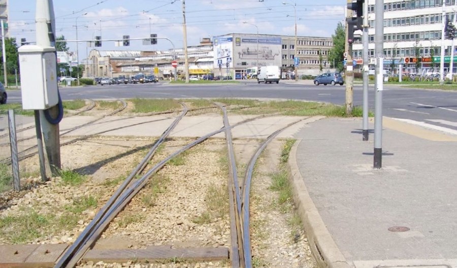 Wrocław wymieni kolejne łuki i przejazdy: al. Hallera, Legnicka i pl. Jana Pawła II Wrocław wymieni kolejne łuki i przejazdy: al. Hallera, Legnicka i pl. Jana Pawła II