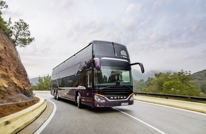 Przewoźnicy autokarowi: Odbudowa przewozów będzie trudna i długotrwała