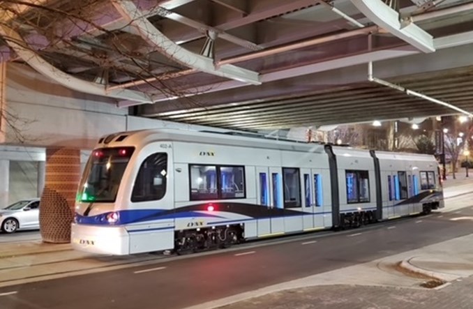 Medcom wyposażył tramwaje bateryjne dla Charlotte w USA