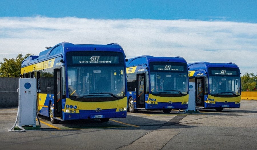 BYD rozpoczął realizację dużego zamówienia do Włoch BYD rozpoczął realizację dużego zamówienia do Włoch