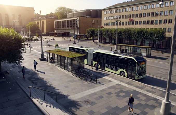 Volvo testuje autobusy elektryczne w trudnych warunkach klimatycznych 