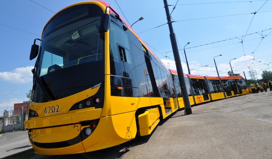 Warszawa: Tramwaj Hyundaia, stare autobusy i zwiedzanie budowy metra w czasie DTP Warszawa: Tramwaj Hyundaia, stare autobusy i zwiedzanie budowy metra w czasie DTP