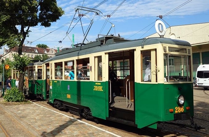 Poznań. Na trasę linii 0 wyjedzie skład N+ND