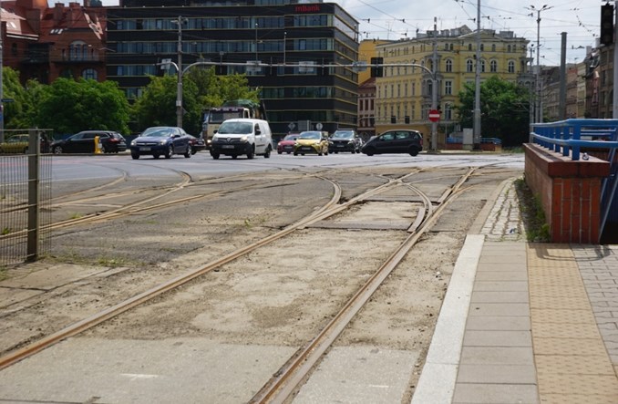 Wrocław: Szykuje się remont torowiska na placu Jana Pawła II. Harmonogram prac