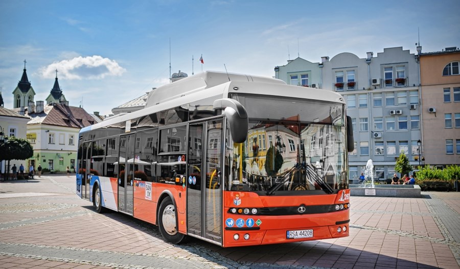 Autosan ciągle na sprzedaż. PGE zrezygnowała z powodu zbyt dużej ceny. Autosan ciągle na sprzedaż. PGE zrezygnowała z powodu zbyt dużej ceny.