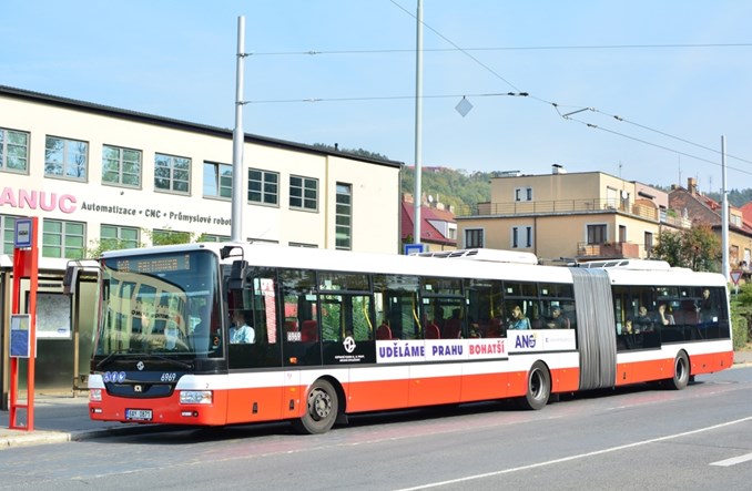 Praga planuje zakup do 140 autobusów hybrydowych