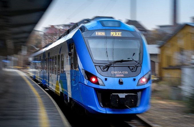 SKM Szczecin. Ministerstwo: Trwa analiza nowego harmonogramu. Problemem kondycja Trakcji