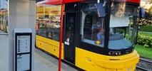 Warszawa z e-rozkładami na przystankach tramwajowych