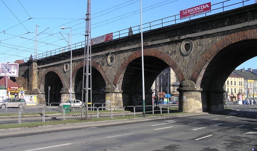 Krakowski wiadukt wykreślony z rejestru zabytków. Będzie rozebrany i odbudowany 
