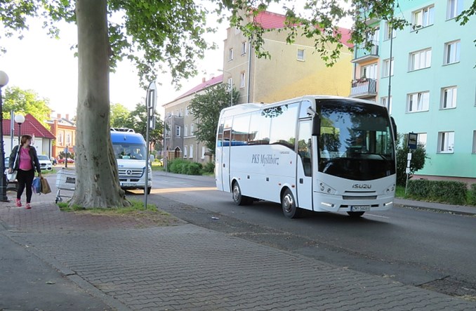 PKS Myślibórz wznowił kursy, ale nie wszystkie. „Brak podróżnych i kierowców” 