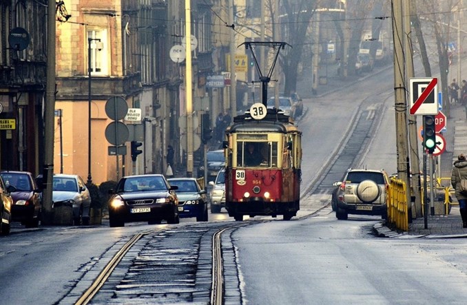 Bytom: Oferty na przebudowę i rozbudowę torowiska na Piekarskiej dla 38