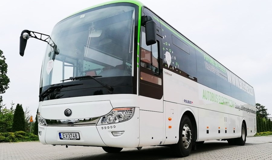 Szkolne elektrobusy z Chin trafią do dwóch kolejnych gmin. Umowy podpisane Szkolne elektrobusy z Chin trafią do dwóch kolejnych gmin. Umowy podpisane