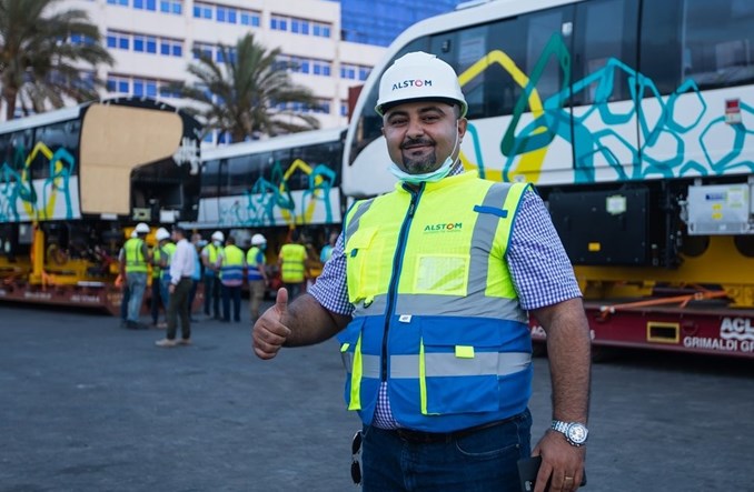 Alstom dostarczył do Kairu pierwsze pociągi jednoszynowe