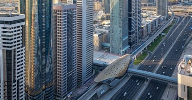 Dubaj. Metro z Polski wozi na Expo 2020