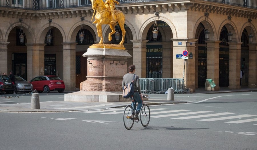 Paryż: Rosną inwestycje w infrastrukturę rowerową. Do 250 mln euro! Paryż: Rosną inwestycje w infrastrukturę rowerową. Do 250 mln euro!
