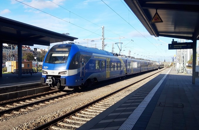 Lockdown dla niezaszczepionych w Austrii, dyskusje w Niemczech