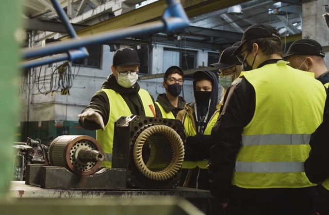 Tramwaje Warszawskie wspierają szkoły zawodowe – klasy patronackie