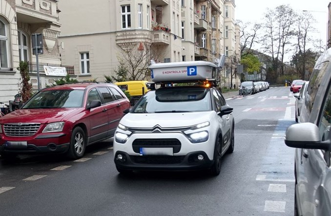 W Poznaniu ruszyły testowe e-kontrole parkowania