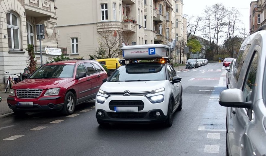 W Poznaniu ruszyły testowe e-kontrole parkowania W Poznaniu ruszyły testowe e-kontrole parkowania