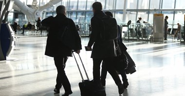 Nowy groźny wariant koronawirusa w Afryce. Państwa UE zakazują lotów