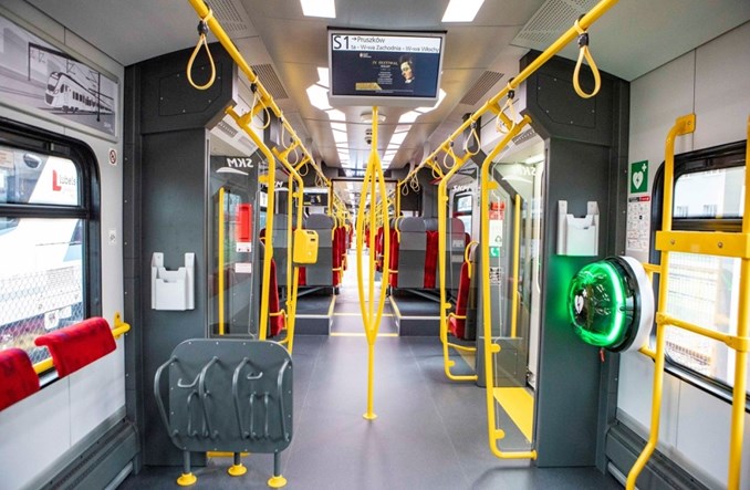 Warszawa: Defibrylator w każdym pociągu SKM