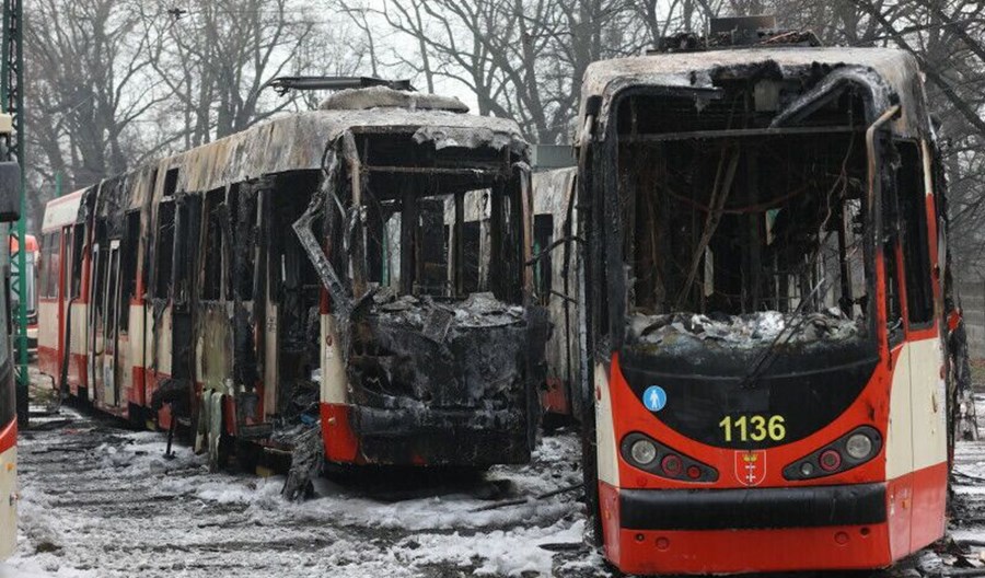 Gdańsk. Dwa spalone tramwaje N8C nie wrócą już do służby. Co z resztą pojazdów? Gdańsk. Dwa spalone tramwaje N8C nie wrócą już do służby. Co z resztą pojazdów?