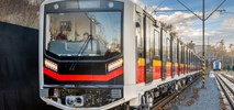 Ruszyły testy nowego pociągu metra dla Warszawy!