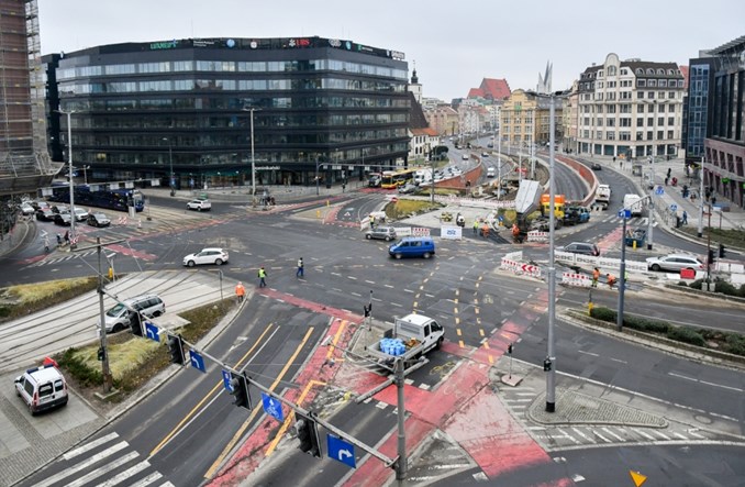 Wrocław: Koniec prac przy pl. Dominikańskim. Nowe rozjazdy