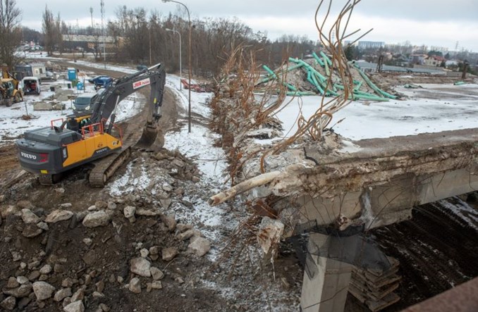 Łódź: Wiadukt Przybyszewskiego znika w oczach