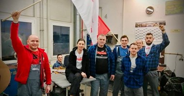 Strajk w Solarisie trwa, a akcje CAF tracą na wartości