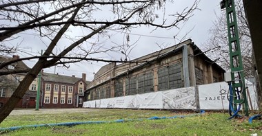 Były tramwaje, miały być poznańskie koszyki, a jest rozpadająca się zajezdnia 