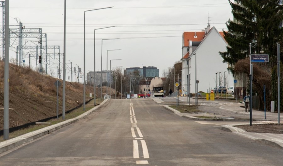 Poznań. Nowy odcinek ul. św. Wawrzyńca przejezdny Poznań. Nowy odcinek ul. św. Wawrzyńca przejezdny