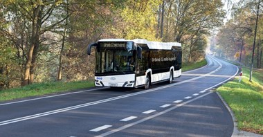 Piotrków Tryb. wybrał dostawcę autobusów spalinowych – „lekkich hybryd”