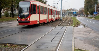 Nowe nawierzchnie przejazdów i przejść przez tory tramwajowe w Gdańsku