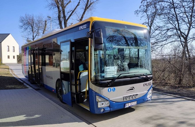 Koleje Małopolskie z ofertami na autobusy