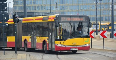 MPK-Łódź z trzema ofertami na najem 52 przegubowców