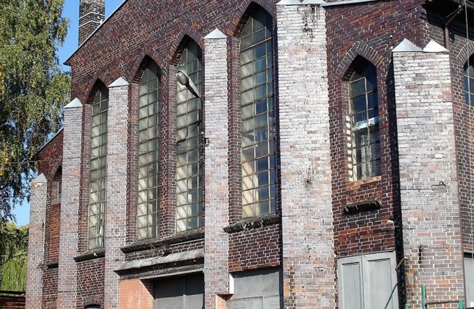 Szczecin. Dwóch chętnych na remont podstacji Kolumba