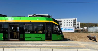 Tramwaj na Naramowice: W I tygodniu po otwarciu średnio 10 tys. pasażerów dziennie