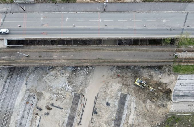 Łódź: Przybyszewskiego – pierwsze podpory nowego wiaduktu