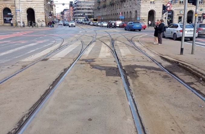 Wrocław: Przebudują węzeł rozjazdowy Świdnickiej i Piłsudskiego. I być może 500 m torowiska