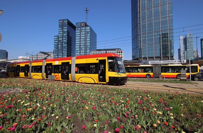 Transport w Warszawie wchodzi w wakacyjny tryb