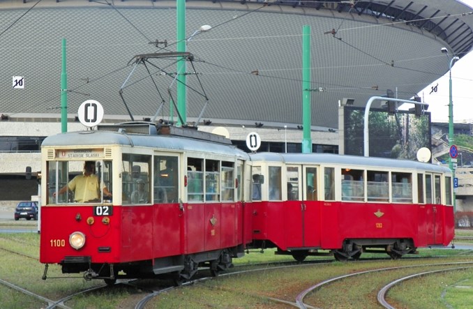 Tramwaje Śląskie: Historyczne eNki wyruszają na linie – w tym na 38